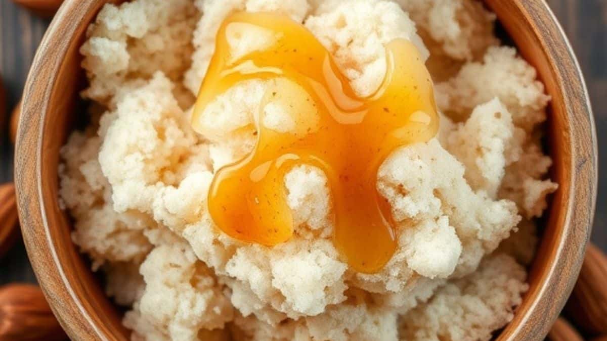diy honey almond sugar scrub