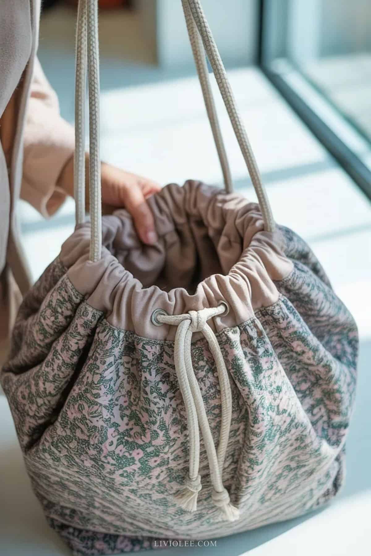 drawstring tote bag with gathered top and rope closure